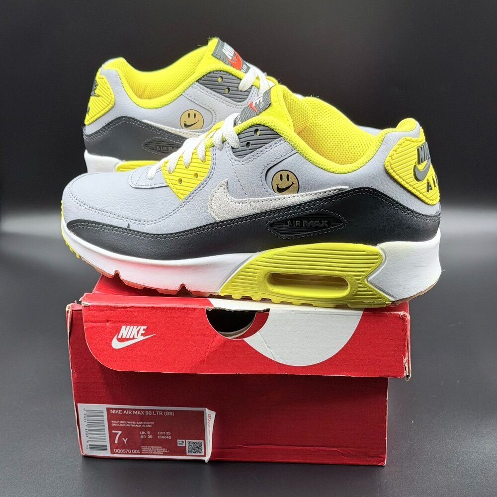 Nike Air Max 90 Leather GS 'Go The Extra Smile'